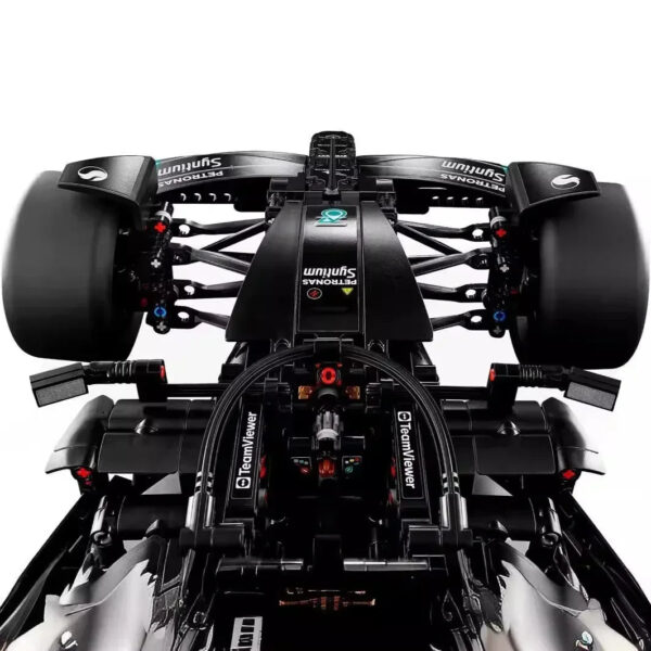 MERCEDES AMG PETRONAS F1 | 1642 PIECES - Image 11