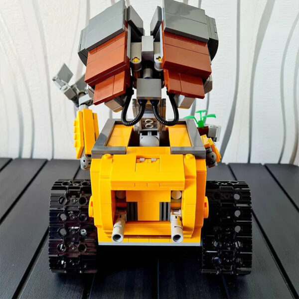 WALL-E ROBOT | 687 PIECES - Image 7