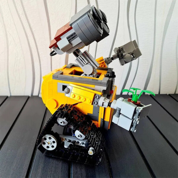 WALL-E ROBOT | 687 PIECES - Image 5