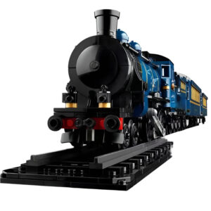 CLASSIC TRAIN WITH CARS | 2540 PIECES