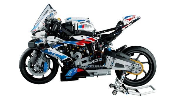 BMW M1000RR | 1920 PIECES - Image 4
