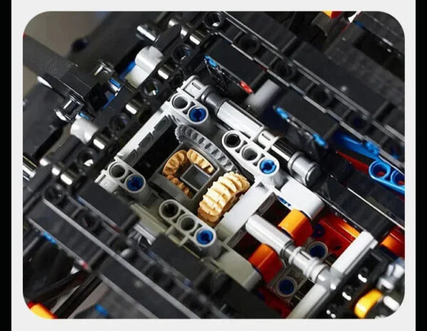 MCLAREN TEAM F1 | 1431 PIECES - Image 3