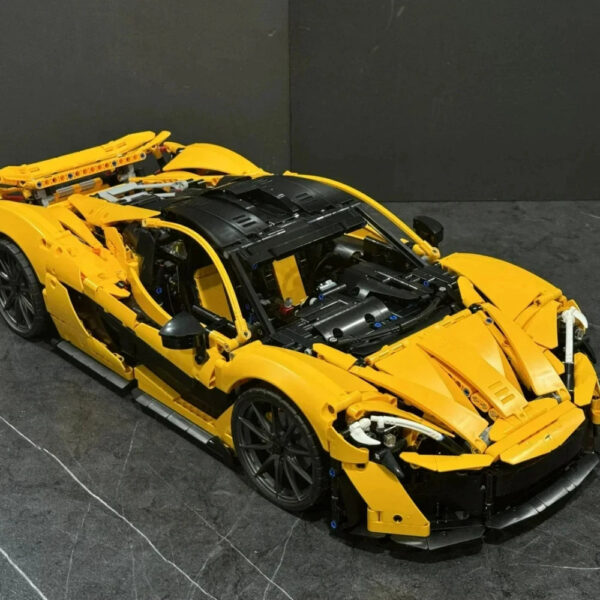 MCLAREN P1 | 3893 PIECES - Image 2