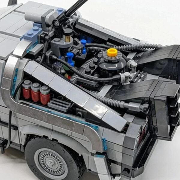 BACK TO THE FUTURE DELOREAN | 1872 PIECES - Image 3