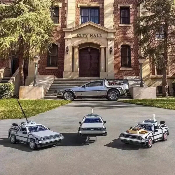 BACK TO THE FUTURE DELOREAN | 1872 PIECES - Image 5