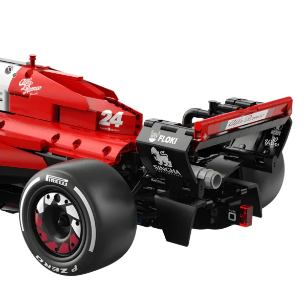 ALFA ROMEO TEAM ORLEN F1 | 1768 PIECES - Image 3