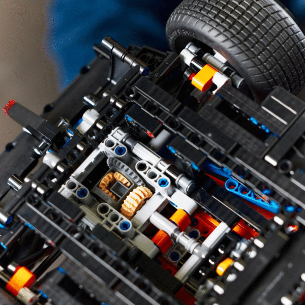 MCLAREN TEAM F1 | 1431 PIECES - Image 8